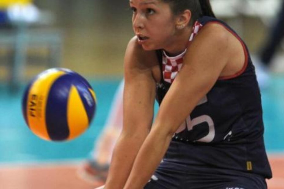 UŠLA U DRUGOM SETU - Ivona Ćaćić (M. MIJOŠEK)