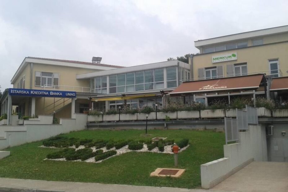 Obrtnički dom u Poreču (arhiva)