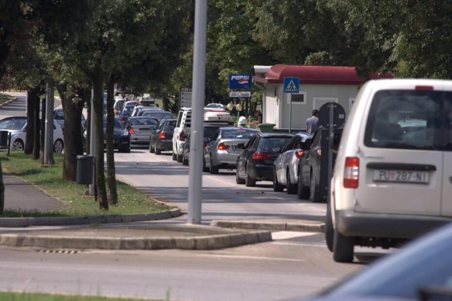 Gužve na cestama (foto: arhiva parentium.com)