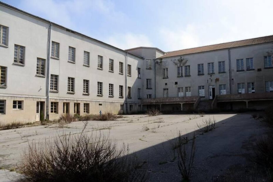 Muzil prvi padne na pamet (M. ANGELINI)