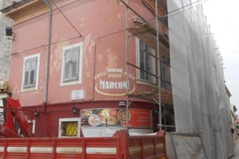 Palača Vergottini (E. VELAN)