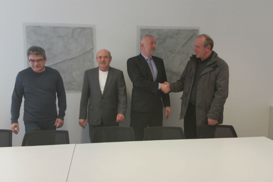 Potpisan ugovor o izvođenju prve faze radova na proširenju groblja na Žatiki