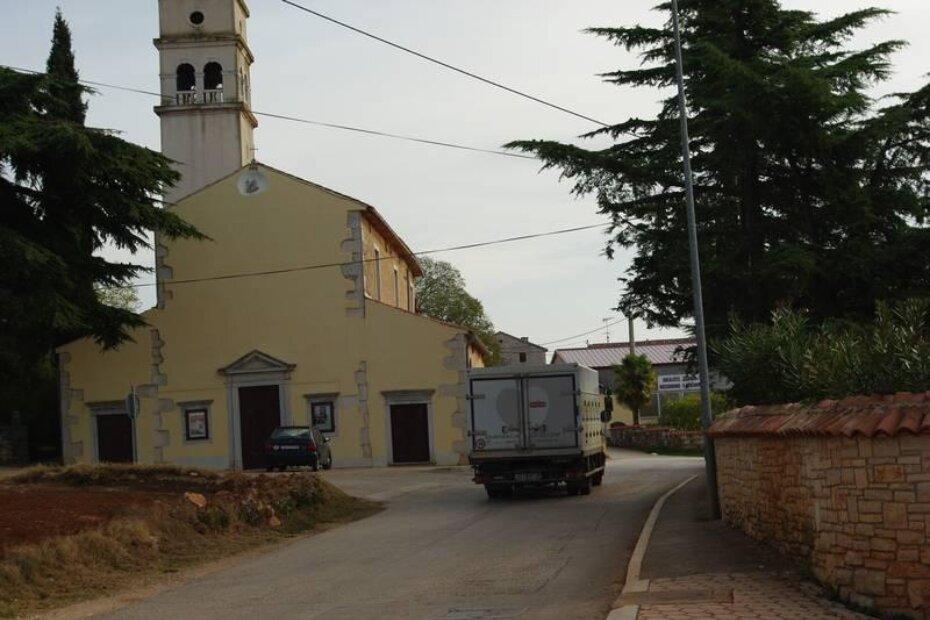 I crkva u Labincima bila je meta kradljivca (foto: arhiva)