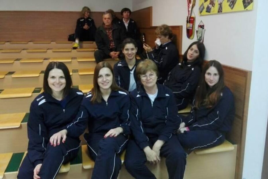 Porečke kuglačice sa trenericom Ružicom Močibob srušile su protiv Siscie svoj stari rekord kuglane