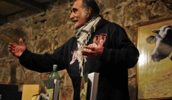 Franci promovira '88 rožic za druga Tita'