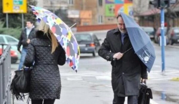 Na skijalištu Platak i dijelovima Učke pada - snijeg!
