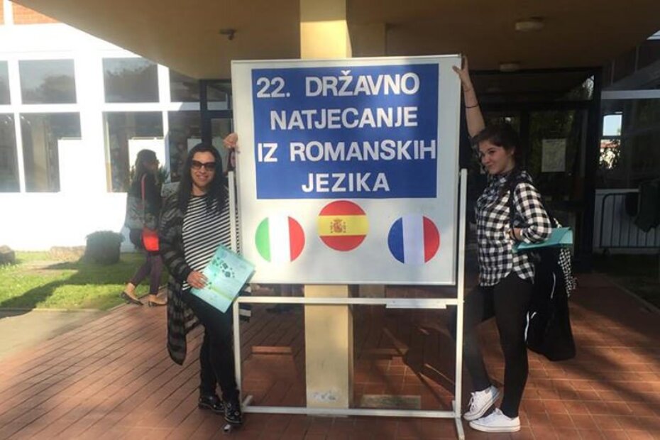 Elena Naperotić i njena mentorica prof. Daliborka Šković u Topuskom
