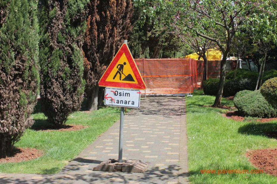 Svi osim stanara - primite se lopate!