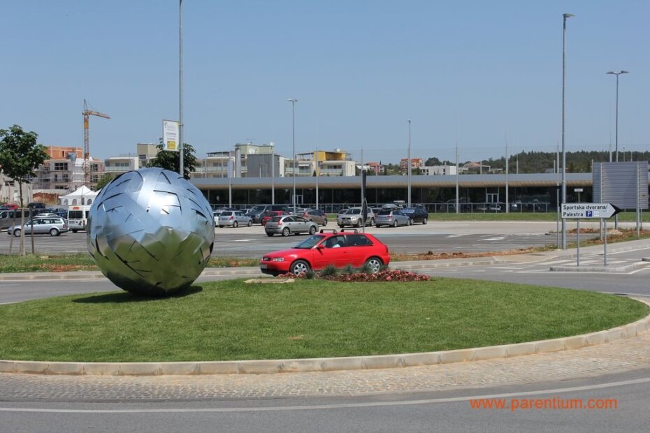 Sportska dvorana u Novigradu