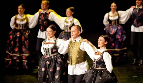 U ponedjeljak plesni koncert Ansambla "Lado"
