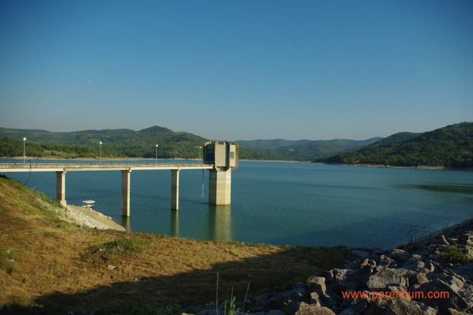 Akumulacijsko jezero Butoniga (foto: arhiva parentium.com)