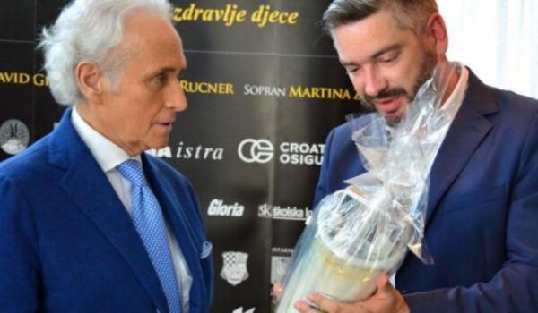 Slavni španjolski tenor Jose` Carreras stigao u Pulu
