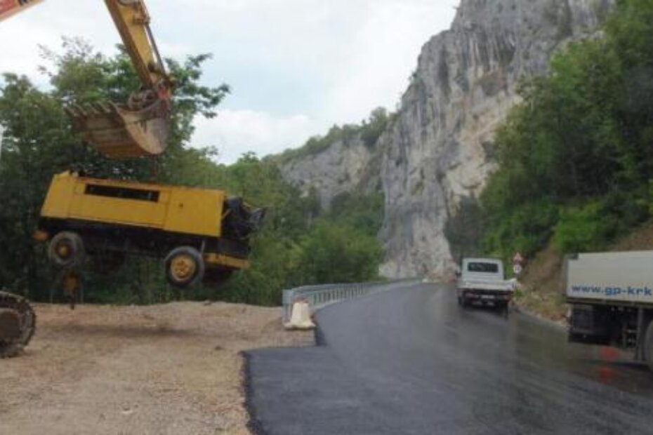 Obnova  ceste uz samu državnu granicu