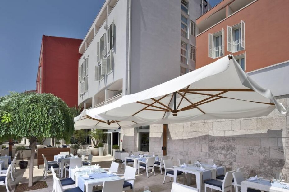 Terasa hotela Valama Riviera u kojem će biti poprište susreta vodećih chefova regionalne gastro scene