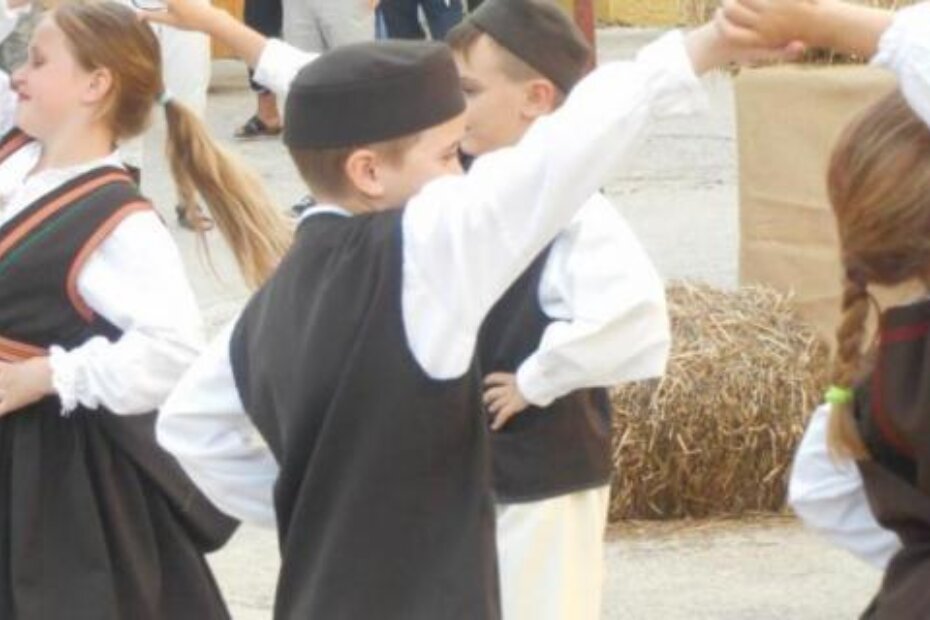 Prizor s jedne od ovoljetnih fešti (E. VELAN)