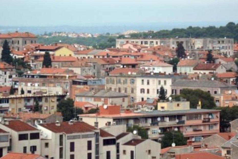 Iako je ljeto prošlo, stanovi i apartmani na moru pokazuju rast pretraživanja potencijalnih kupaca (N. LAZAREVIĆ)