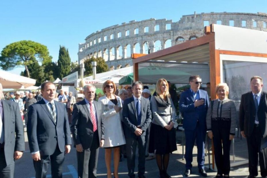 Brojni uzvanici na otvorenju 19. Obrtničkog sajma