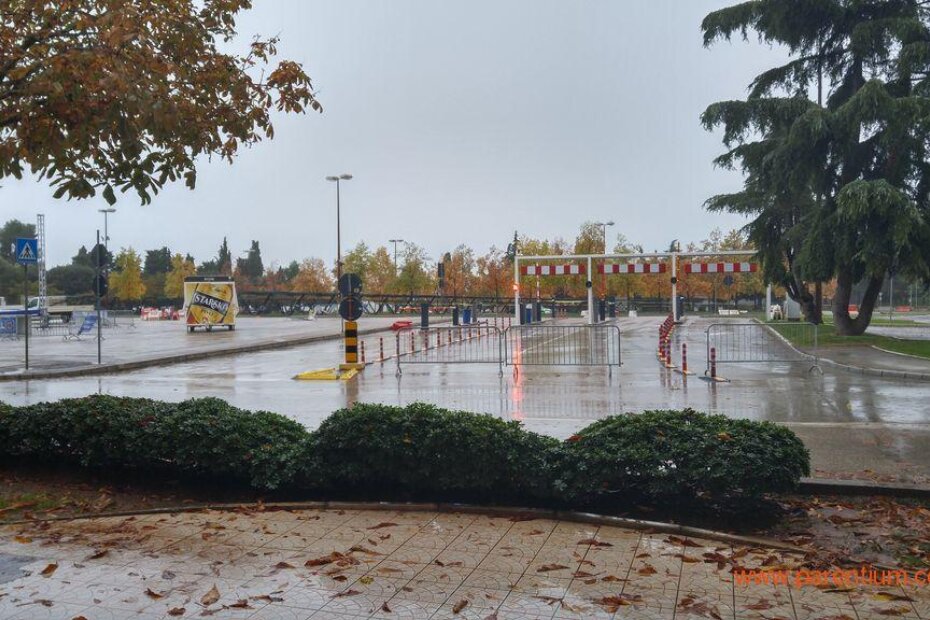 Prepreke na ulazu u parkiralište