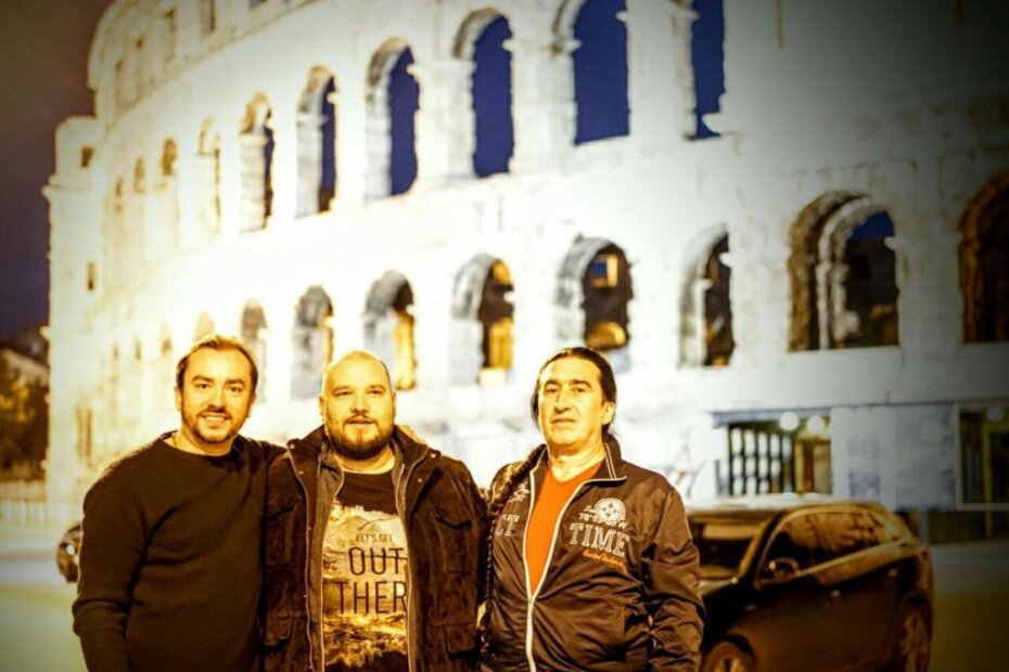 Jani Zombori Banovac, Vjekoslav Katušin i Emir Muller u Puli ispred Arene