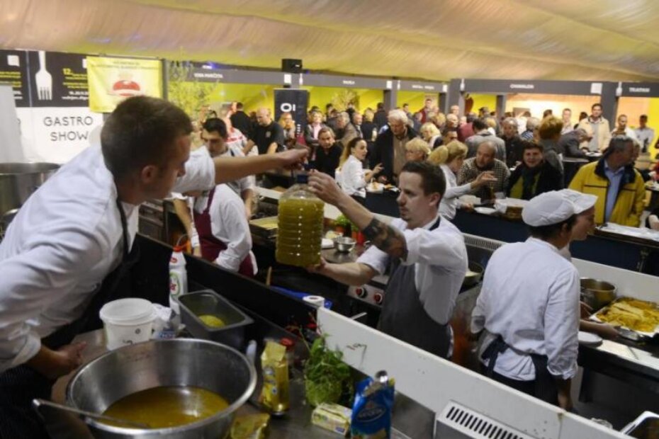 Pripremljene su tisuće porcija najrazličitijih jela s maslinovim uljima