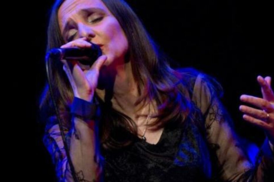 Sve faze razvoja uglavnom sam uspjela zabilježiti na svojim albumima - Tamara Obrovac (T. GENC)