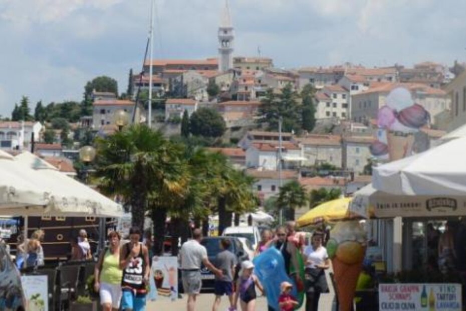 U Vrsaru je bilo ove godine četiri posto više dolazaka i pet posto više noćenja (D. ŠTIFANIĆ)