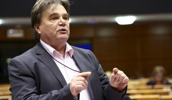 Jakovčić: Hrvatska zatrpana sumnjivom hranom