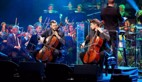 2CELLOS oduševili publiku u Sydneyjskoj operi