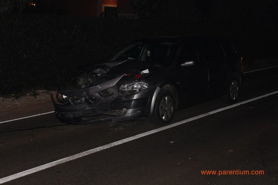 Uništen prednji dio Renaulta megane