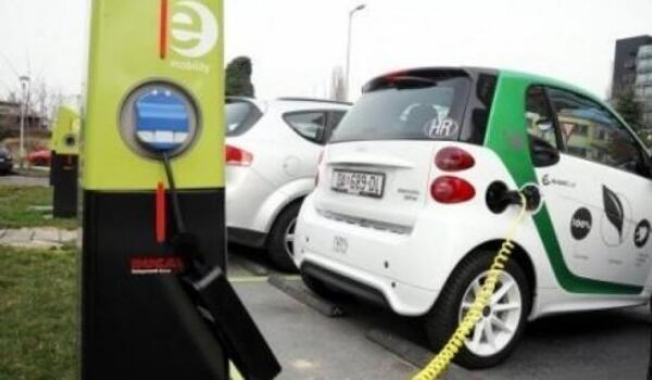 HEP kreće s masovnim postavljanjem punionica za električne automobile