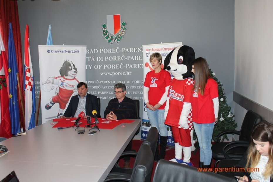 Konferencija za medije u gradskoj palači