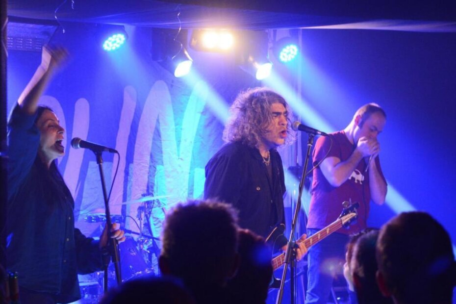 Disciplin A Kitschme - energija i inovativnost i nakon 35 godina (Danilo MEMEDOVIĆ)