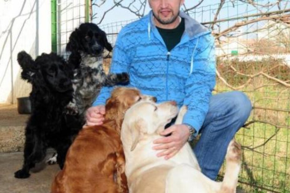 Damir Rajčić u društvu pasa zbog kojih je anonimno prijavljen