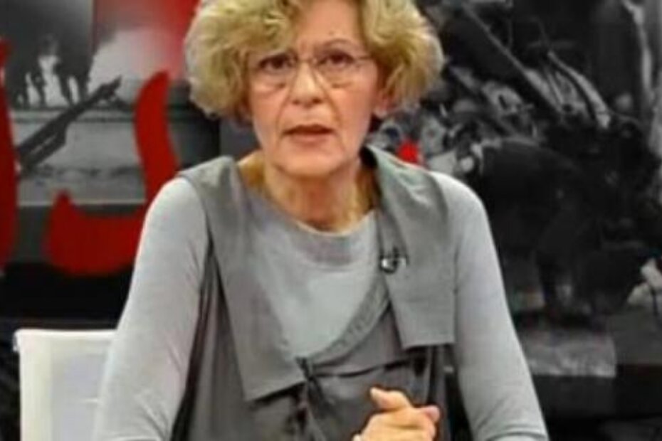 Mirjana Rakić javnosti je najpoznatija kao urednica i voditeljica informativne emisije "Reporteri"