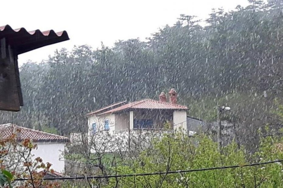 Proljetni snijeg u Lanišću (Suzana ŠVERKO)
