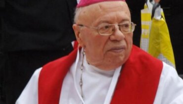 Mons. Antun Bogetić (D. MEMEDOVIĆ)