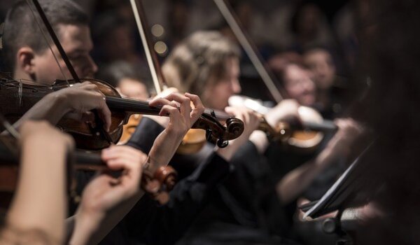 Koncert gudačkih orkestara Umjetničke škole Poreč i Srednje glazbene škole Ivana Matetića Ronjgova Rijeka