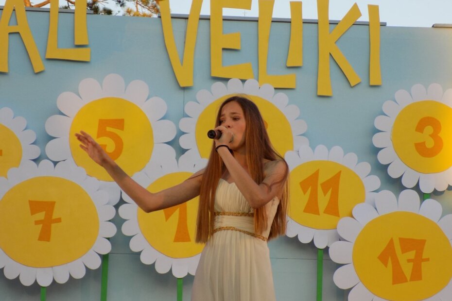 Pobjednički duet iz 2014. Romina Peti i Cristina Lubiana