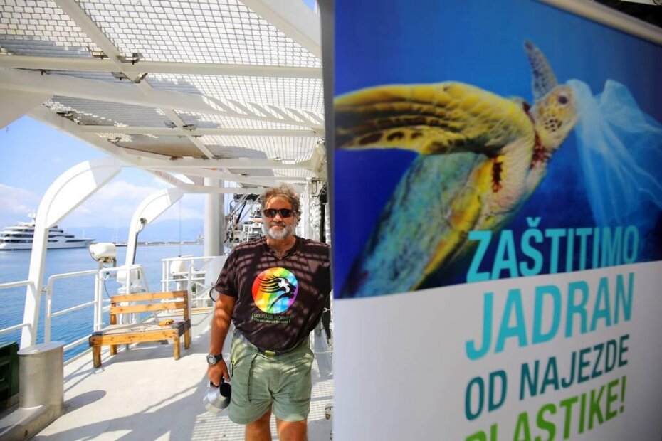 Kapetan Peter Willcox - Filip Brala