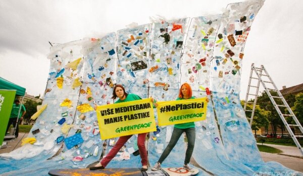 Greenpeace: Jadranski otoci guše se u plastici