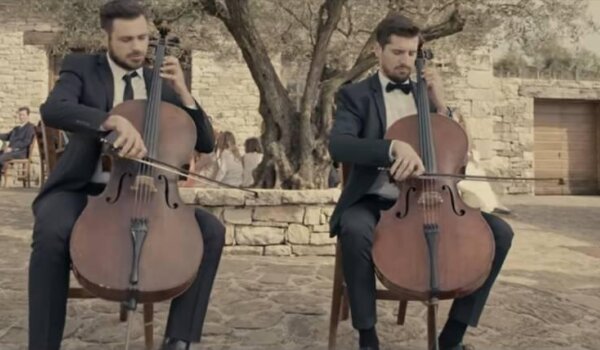 2CELLOS u Istri oživjeli priču iz filma 'Kum'