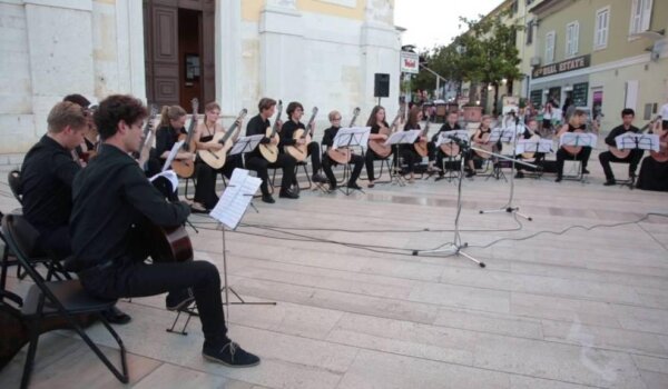 Mladi glazbeni virtuozi zatvaraju 56. Koncerte u Eufrazijani