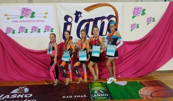 Mažoretkinje Višnjan na Camellia Majorette Festivalu u Opatiji