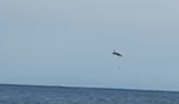 Video: Talijanski borbeni zrakoplov pao u more tijekom aeromitinga, pilot poginuo
