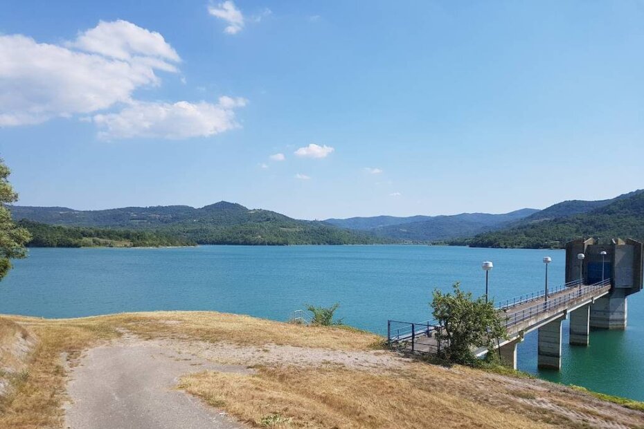 Akumulacijsko jezero Butoniga