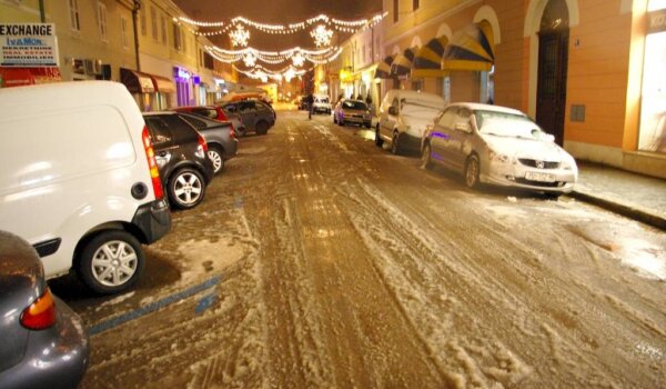 Savjeti vozačima za vrijeme zimskih uvjeta na cestama