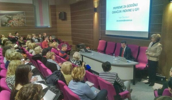 HGK Pula: Važnost komorske potpore u informiranju oko primjene zakonskih regulativa