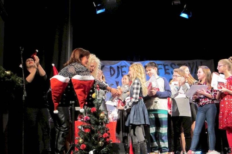 Podjela diploma i nagrada