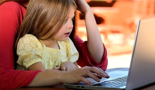 U Istri protekle godine evidentirano 16 kaznenih djela na štetu djeteta putem interneta