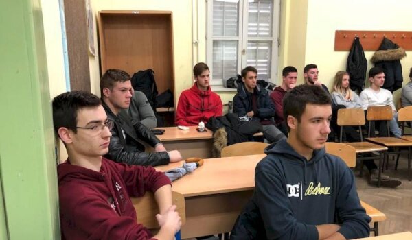 Srednja škola Mate Balote obilježila Dan škole